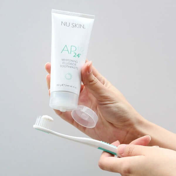 Pasta dental Blanqueante, AP 24 Whitening Fluoride Toothpaste