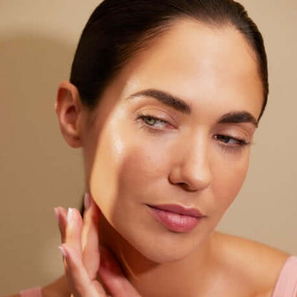 💧 Fluido Hidratante Yodeyma Light Fluid - Regeneración y Frescura 50ml